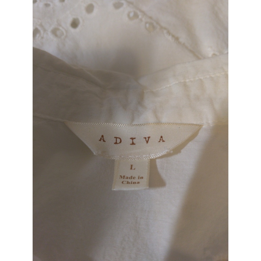 Womens Eyelet‎ Embroidered Button Front Tunic  Shirt Size L Coastal Boho Cottage - Picture 4 of 11